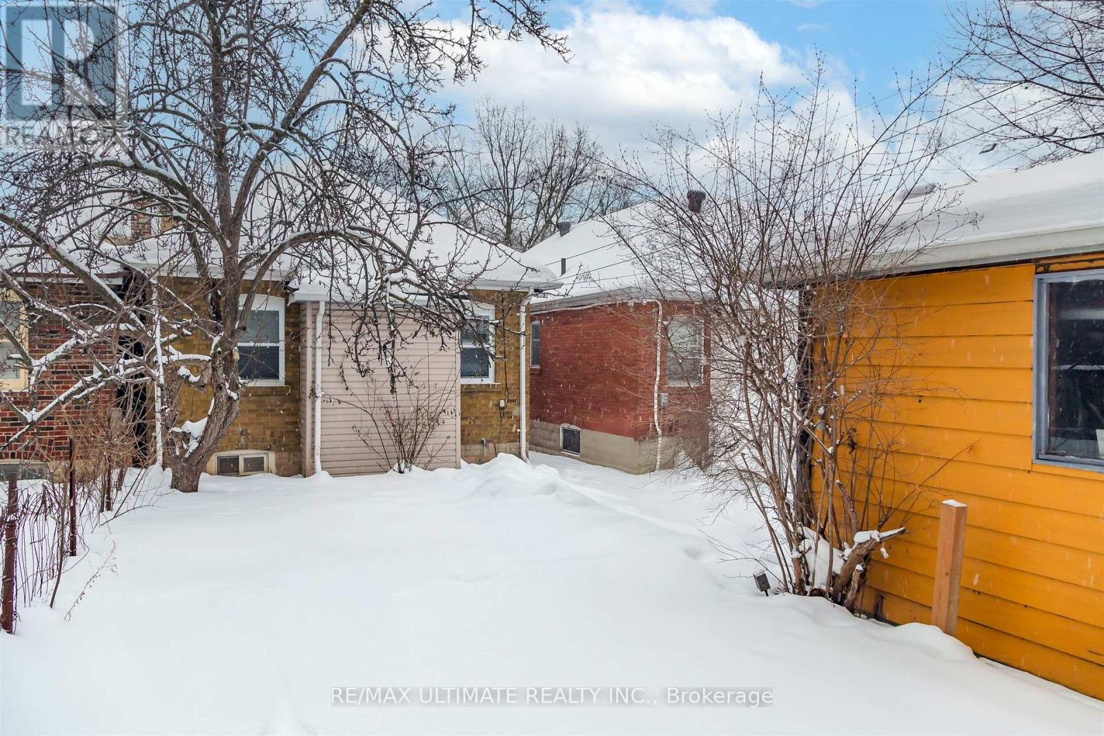 46 Lorindale Avenue, Toronto, Ontario  M5M 3C2 - Photo 36 - C12914084