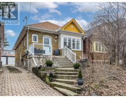 46 LORINDALE AVENUE, Toronto, Ontario