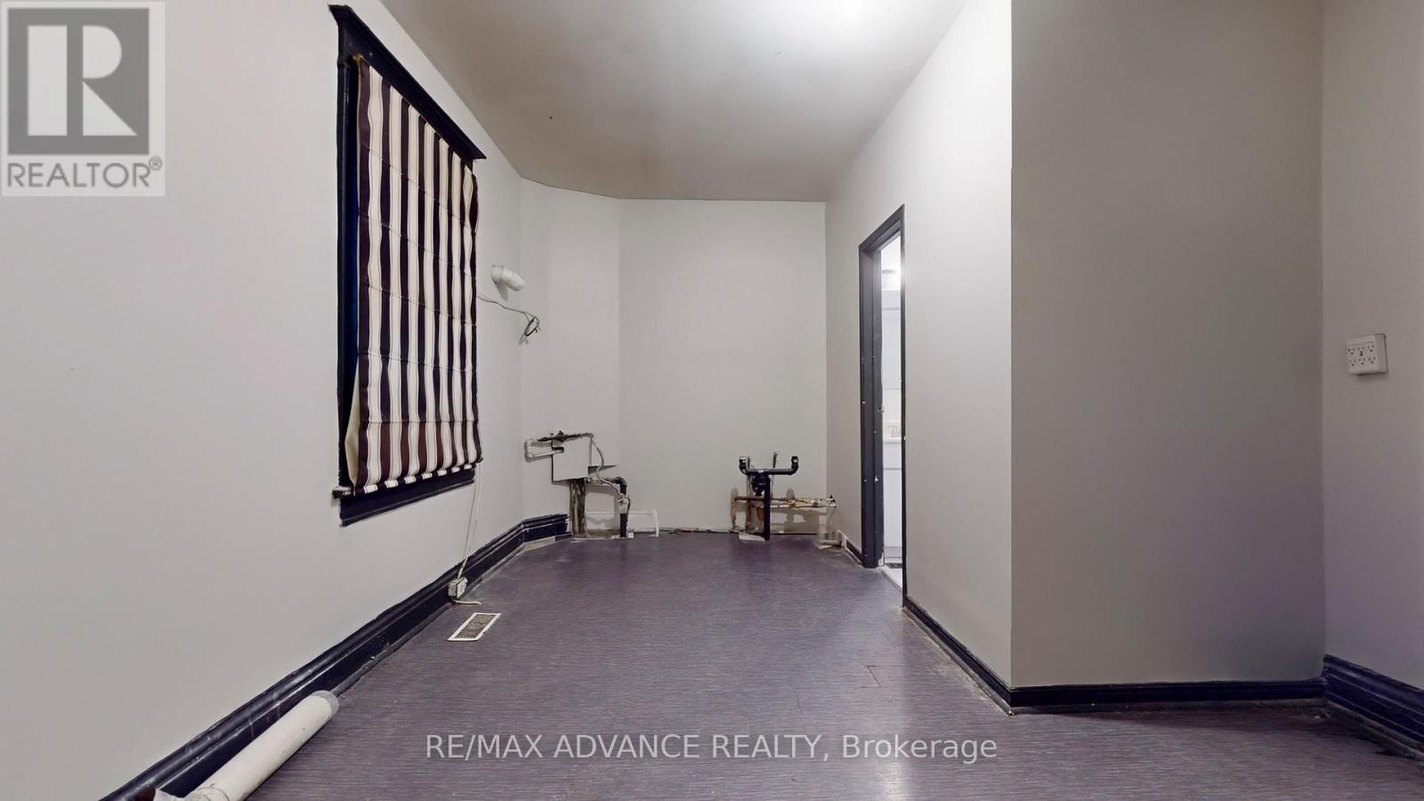 82a Augusta Avenue, Toronto (Kensington-Chinatown), Ontario  M5T 2L1 - Photo 10 - C12914116