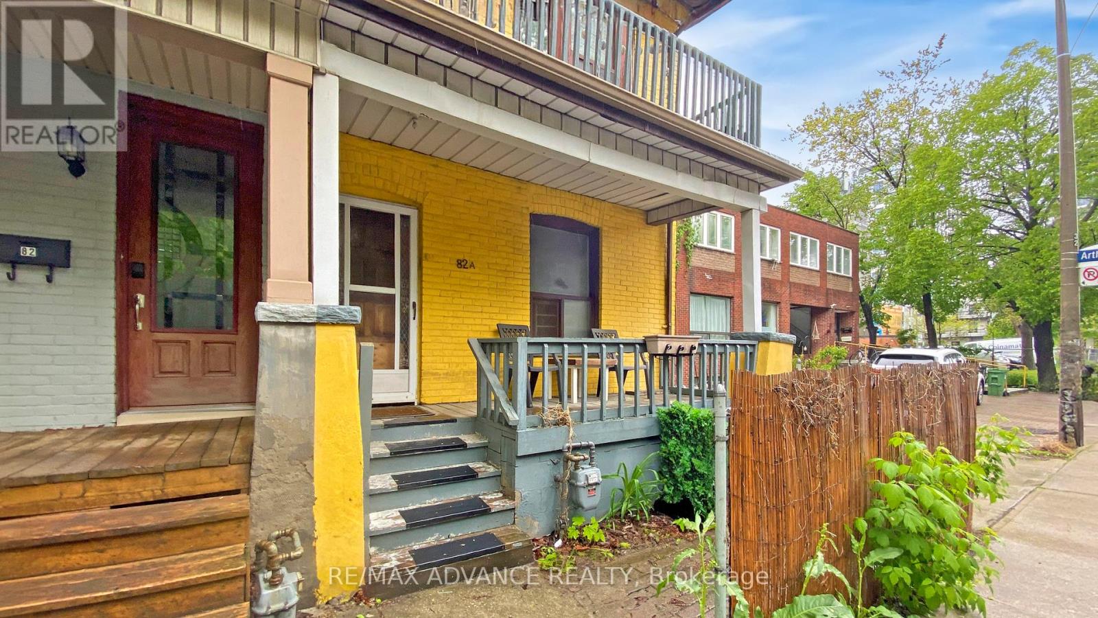 82a Augusta Avenue, Toronto (Kensington-Chinatown), Ontario  M5T 2L1 - Photo 3 - C12914116