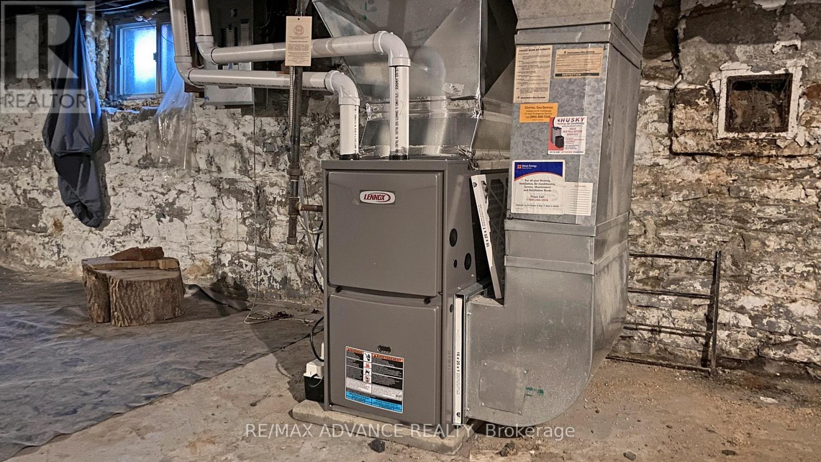 82a Augusta Avenue, Toronto (Kensington-Chinatown), Ontario  M5T 2L1 - Photo 37 - C12914116