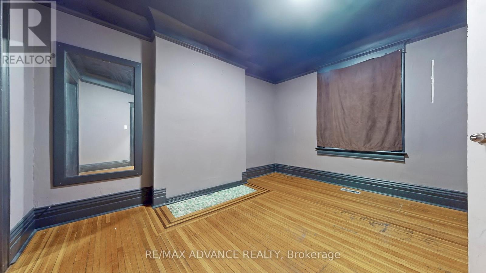 82a Augusta Avenue, Toronto (Kensington-Chinatown), Ontario  M5T 2L1 - Photo 48 - C12914116