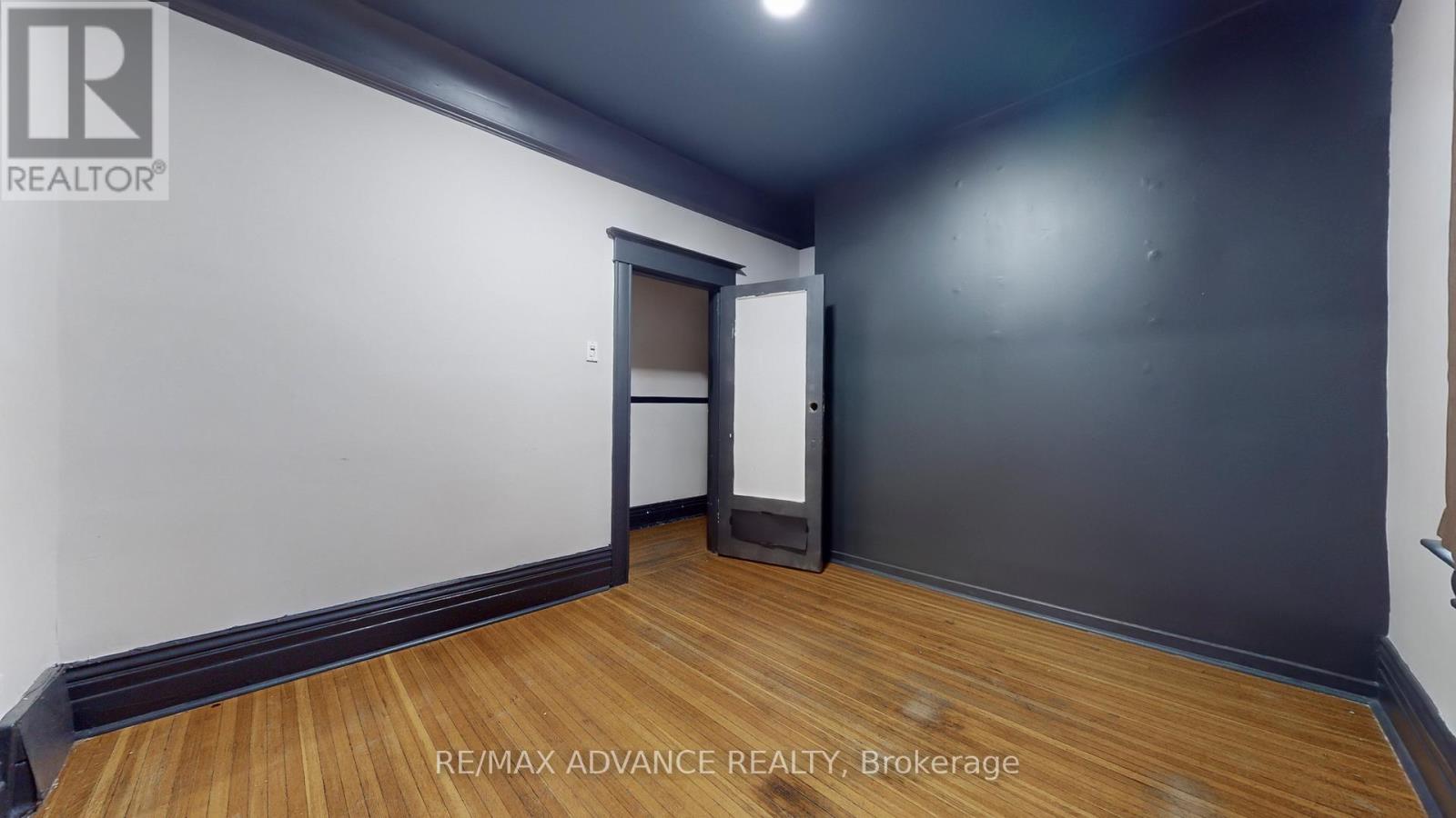 82a Augusta Avenue, Toronto (Kensington-Chinatown), Ontario  M5T 2L1 - Photo 7 - C12914116