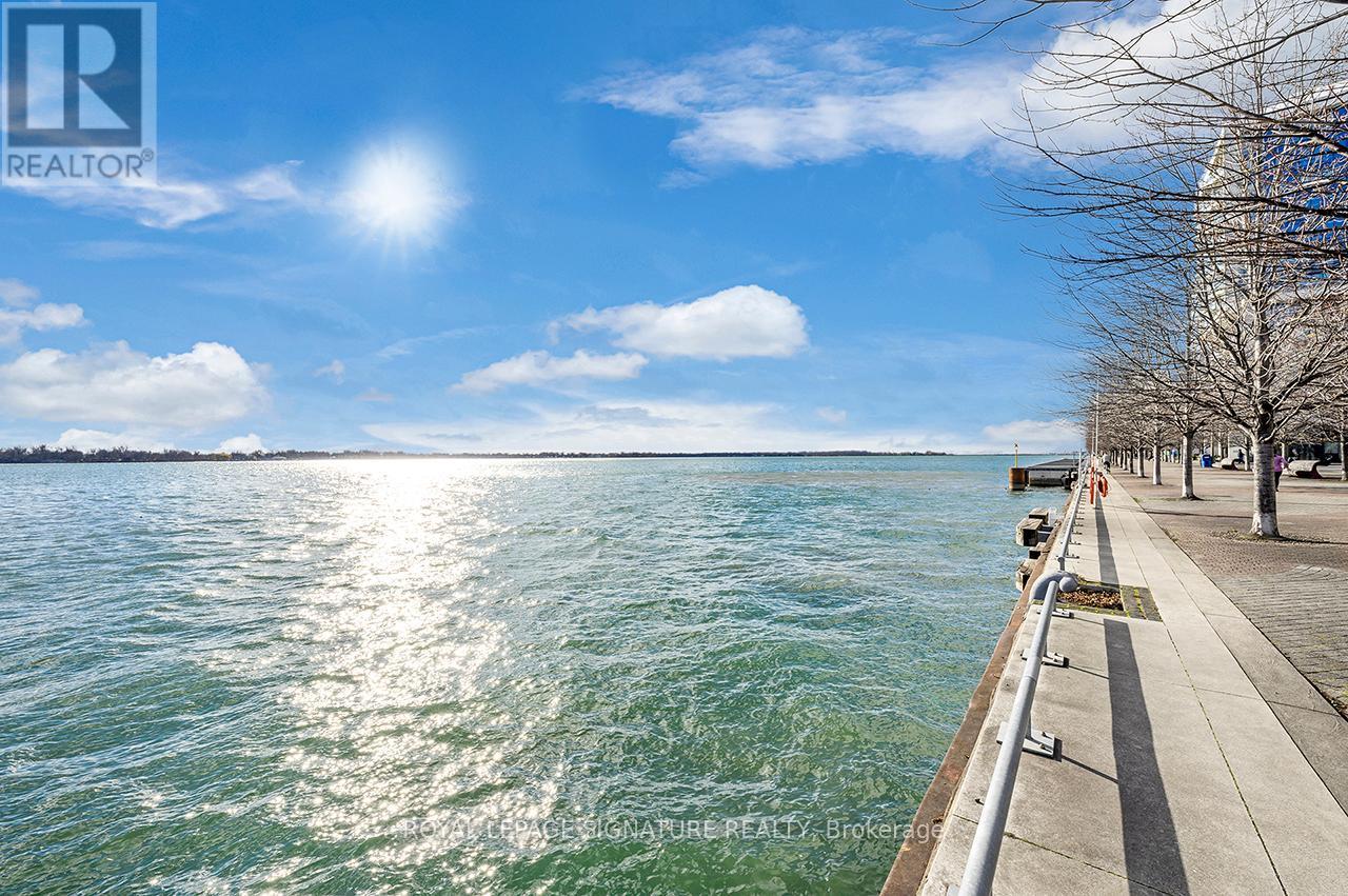 421 - 118 Merchants Wharf Avenue, Toronto (Waterfront Communities), Ontario  M5A 0L3 - Photo 3 - C12914128