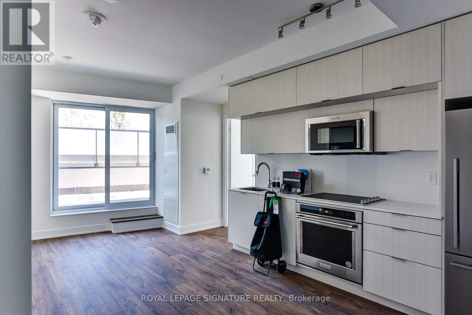 506 - 80 Vanauley Street, Toronto (Kensington-Chinatown), Ontario  M5T 2H6 - Photo 4 - C12914214