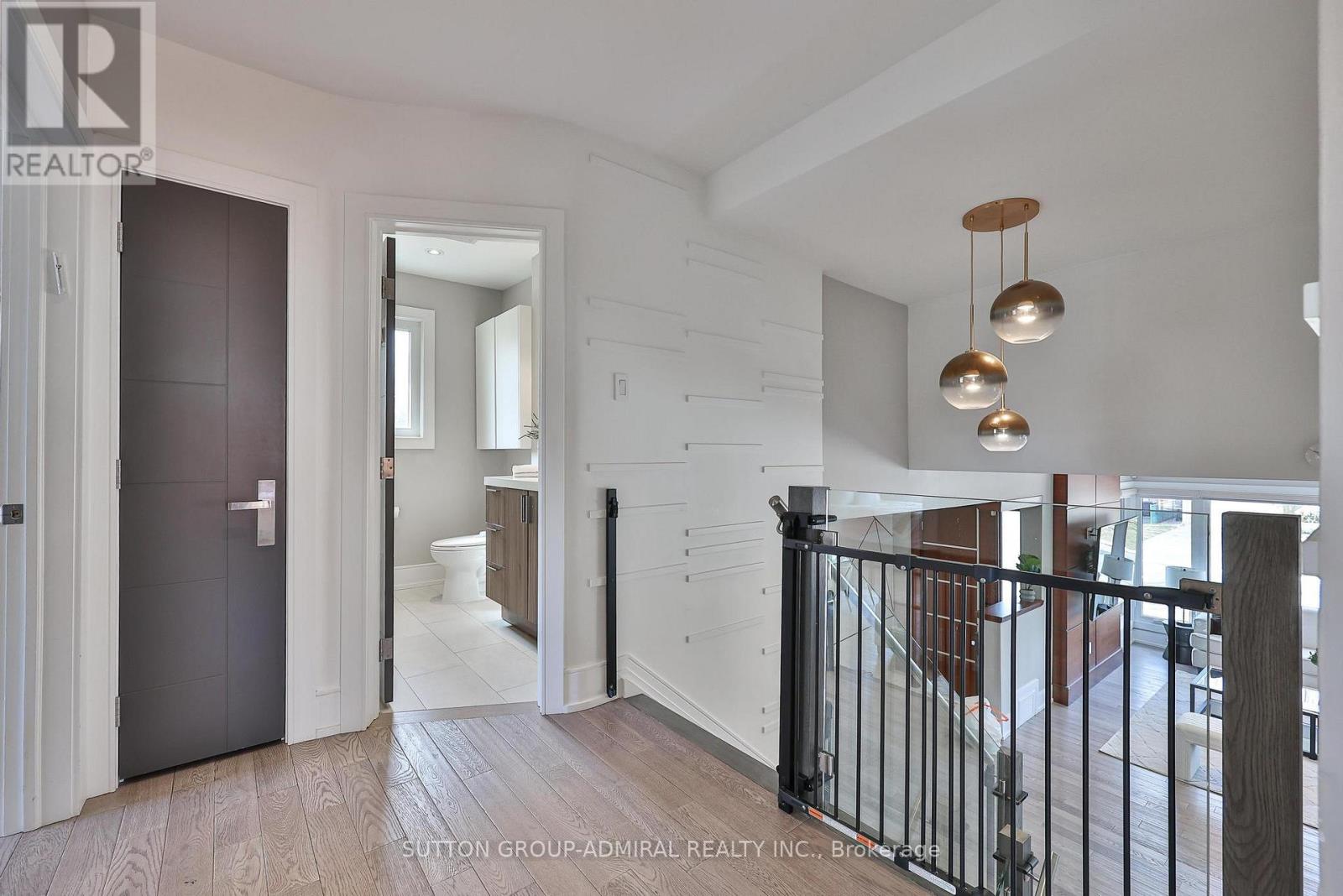 29 Acton Avenue, Toronto (Bathurst Manor), Ontario  M3H 4G6 - Photo 15 - C12914234