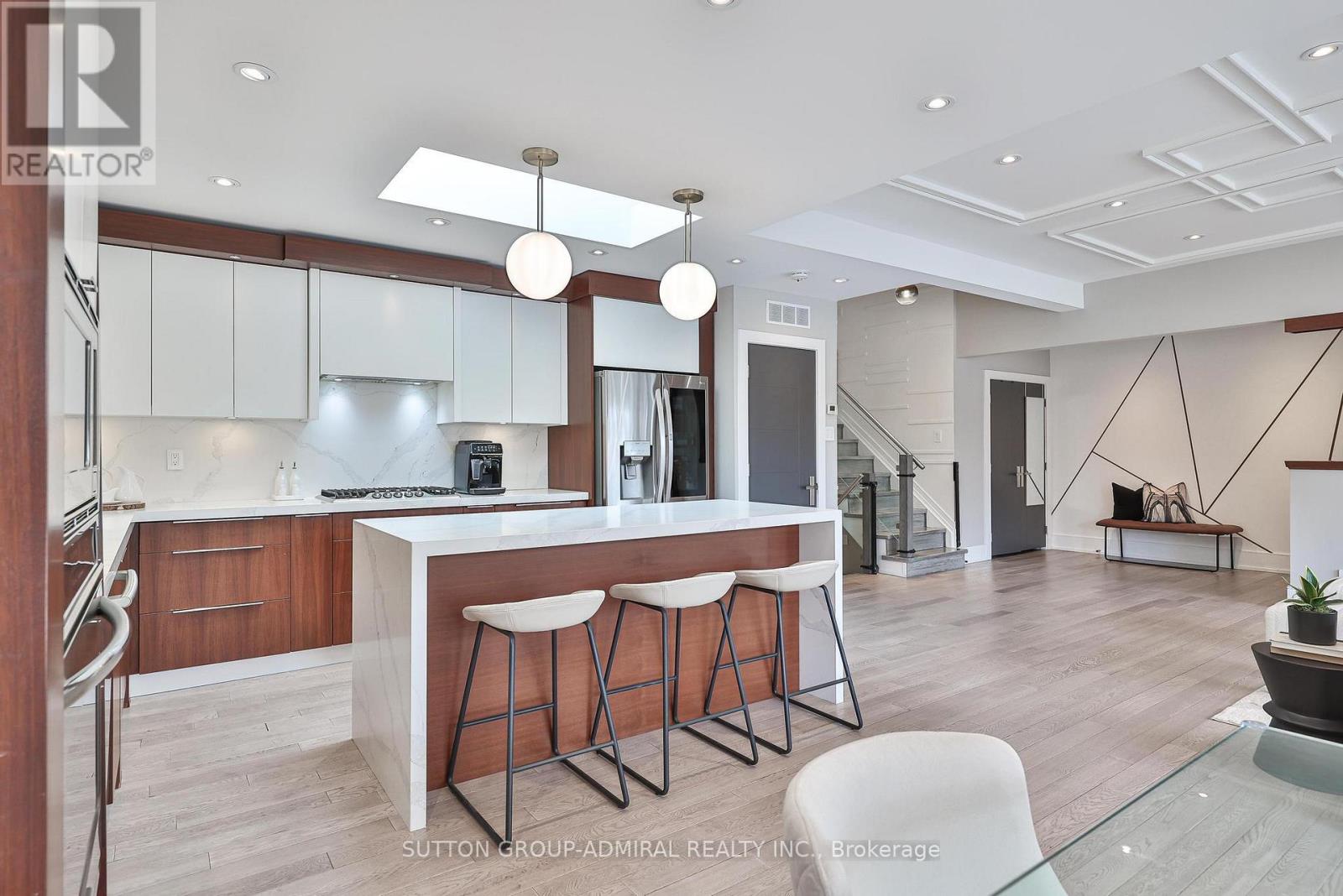 29 Acton Avenue, Toronto (Bathurst Manor), Ontario  M3H 4G6 - Photo 8 - C12914234