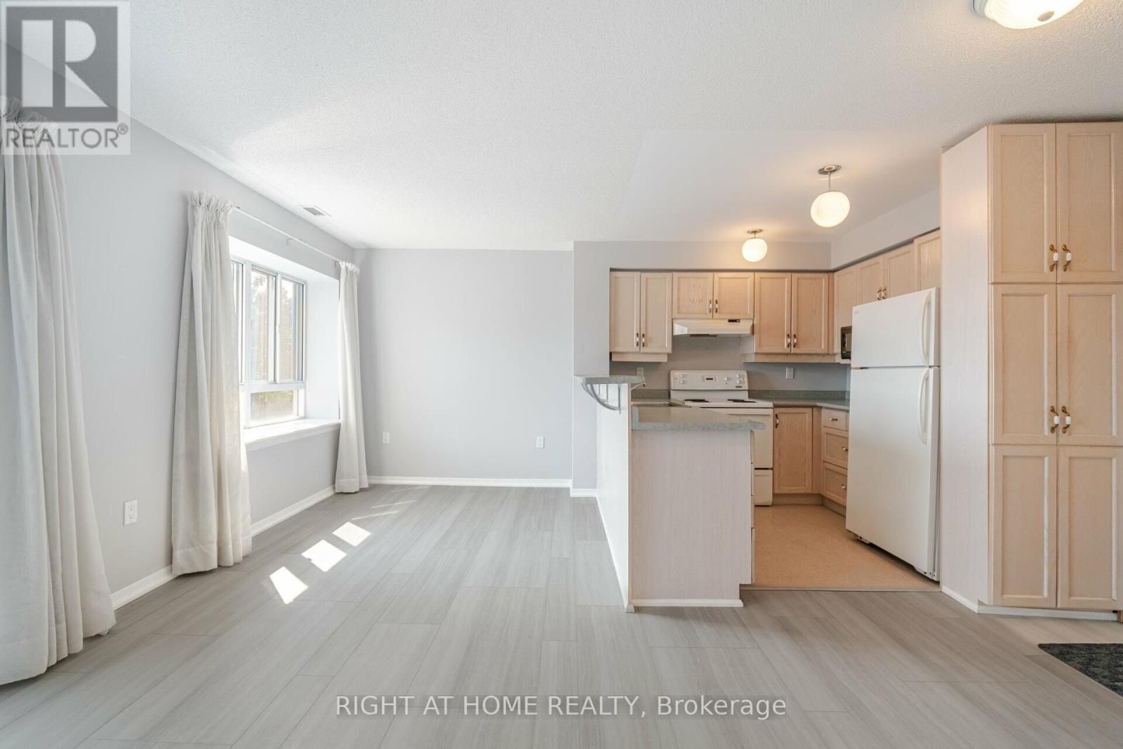 306 - 1387 Bayview Avenue, Toronto, Ontario  M4G 3A5 - Photo 10 - C12914256