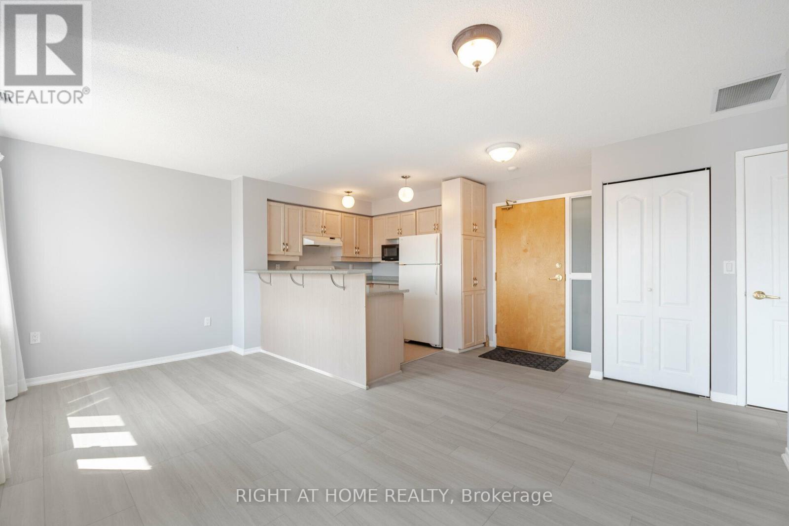 306 - 1387 Bayview Avenue, Toronto, Ontario  M4G 3A5 - Photo 11 - C12914256