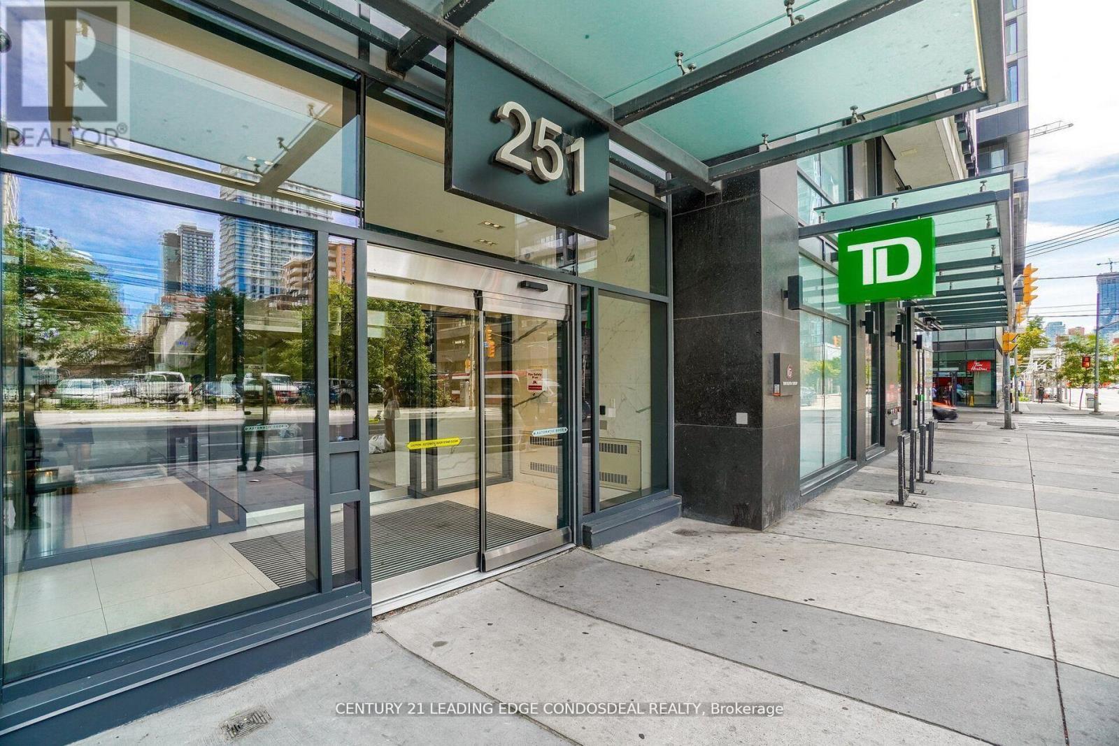 4514 - 251 Jarvis Street, Toronto (Church-Yonge Corridor), Ontario  M5B 0C3 - Photo 4 - C12914362