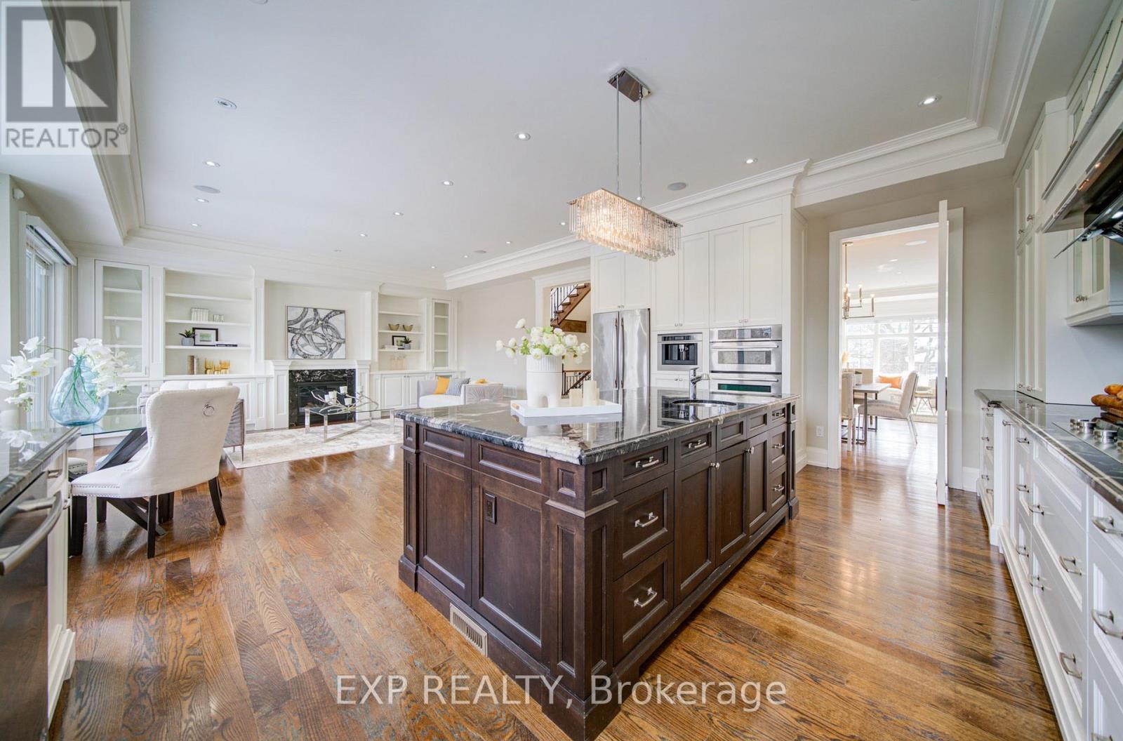 166 Byng Avenue, Toronto, Ontario  M2N 4K9 - Photo 12 - C12914370