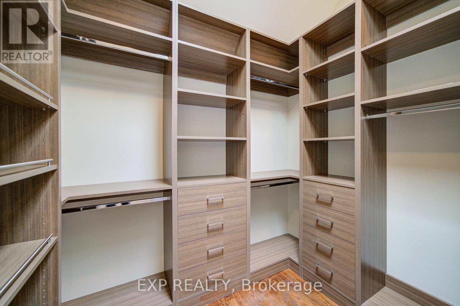 166 Byng Avenue, Toronto, Ontario  M2N 4K9 - Photo 35 - C12914370