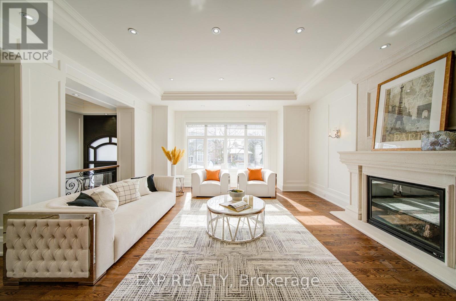 166 Byng Avenue, Toronto, Ontario  M2N 4K9 - Photo 4 - C12914370