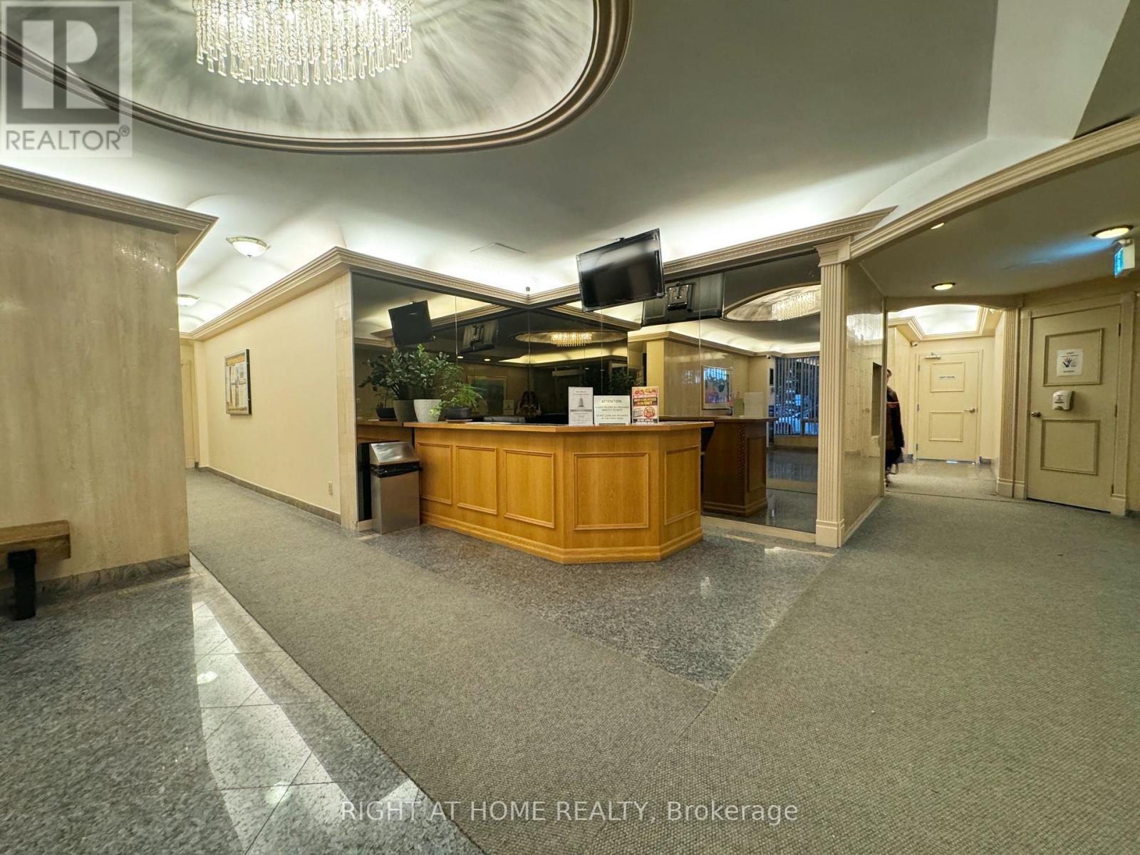 603 - 10 Tangreen Court, Toronto (Newtonbrook West), Ontario  M2M 4B9 - Photo 31 - C12914376