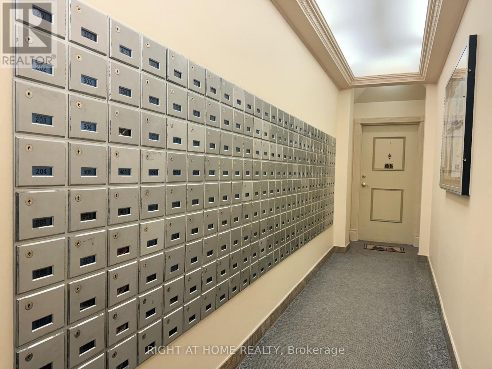 603 - 10 Tangreen Court, Toronto (Newtonbrook West), Ontario  M2M 4B9 - Photo 33 - C12914376