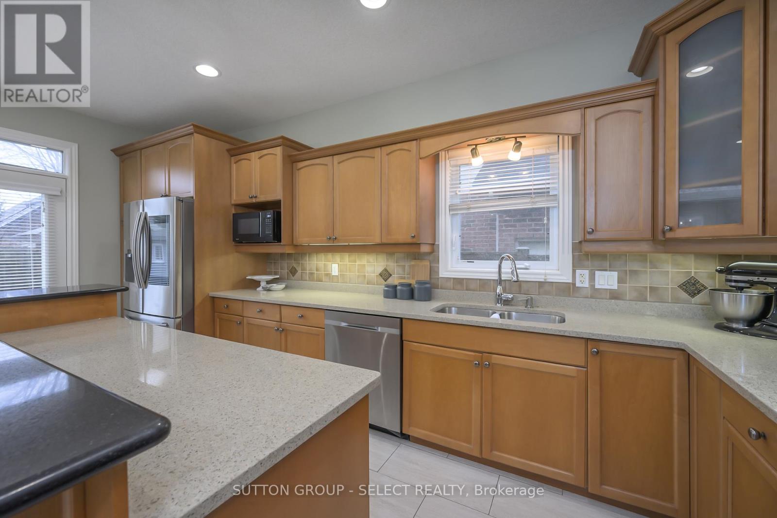 294 Berryhill Drive, London North, Ontario  N5X 4M4 - Photo 12 - X12912334