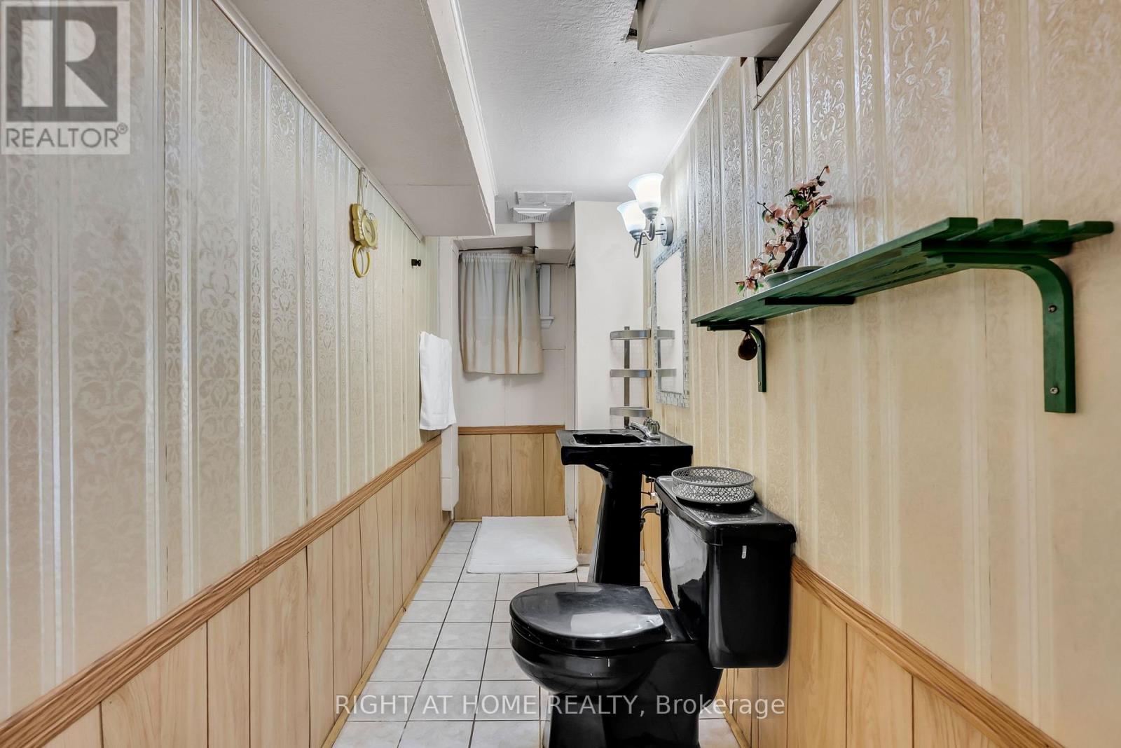 702 Pharmacy Avenue, Toronto, Ontario  M1L 3J2 - Photo 39 - E12914176