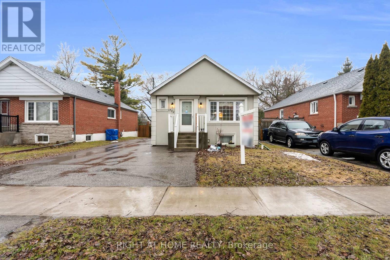 702 Pharmacy Avenue, Toronto, Ontario  M1L 3J2 - Photo 7 - E12914176