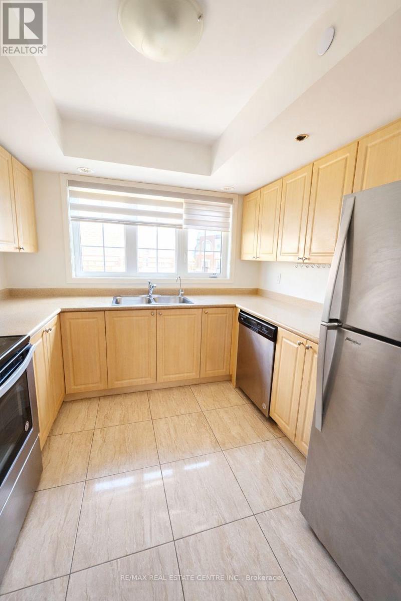 382 - 2387 Chevron Prince Path, Oshawa, Ontario  L1L 0L1 - Photo 6 - E12914252