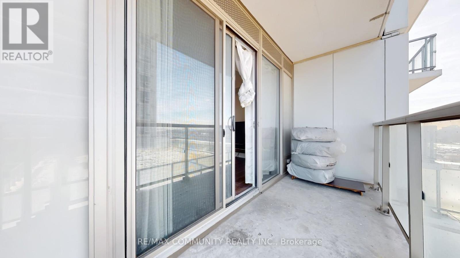 1003 - 2033 Kennedy Road, Toronto, Ontario  M1T 0B9 - Photo 19 - E12914290