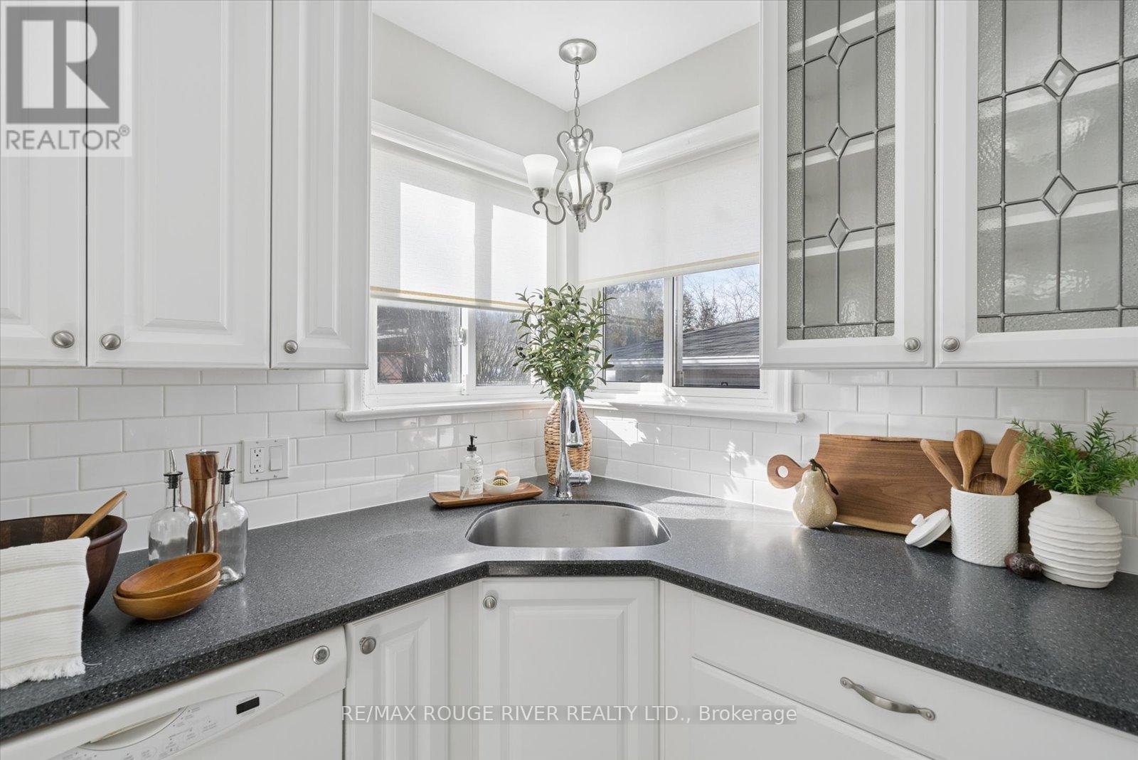 112 Wellington Avenue W, Oshawa, Ontario  L1H 3X9 - Photo 12 - E12914302