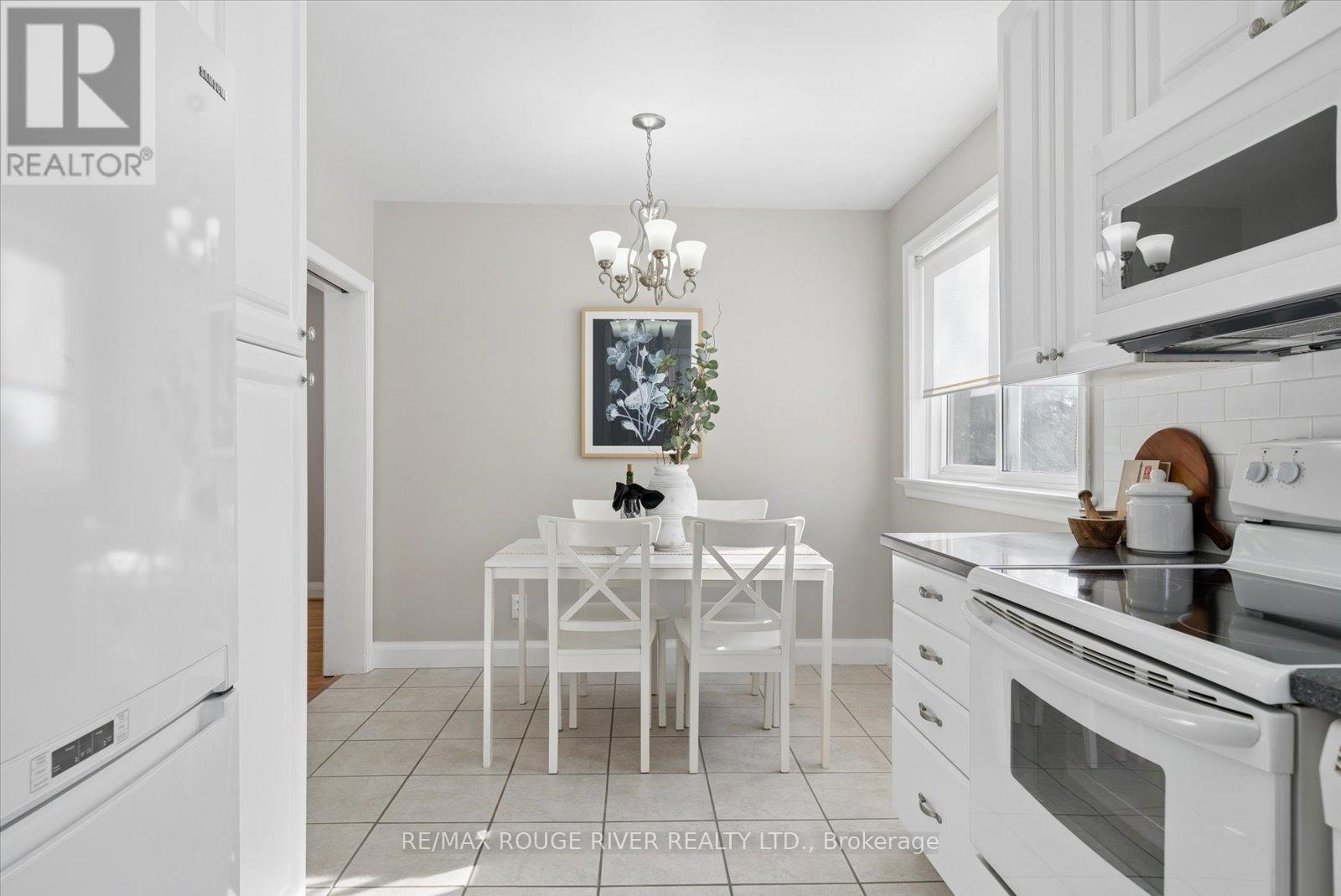 112 Wellington Avenue W, Oshawa, Ontario  L1H 3X9 - Photo 13 - E12914302