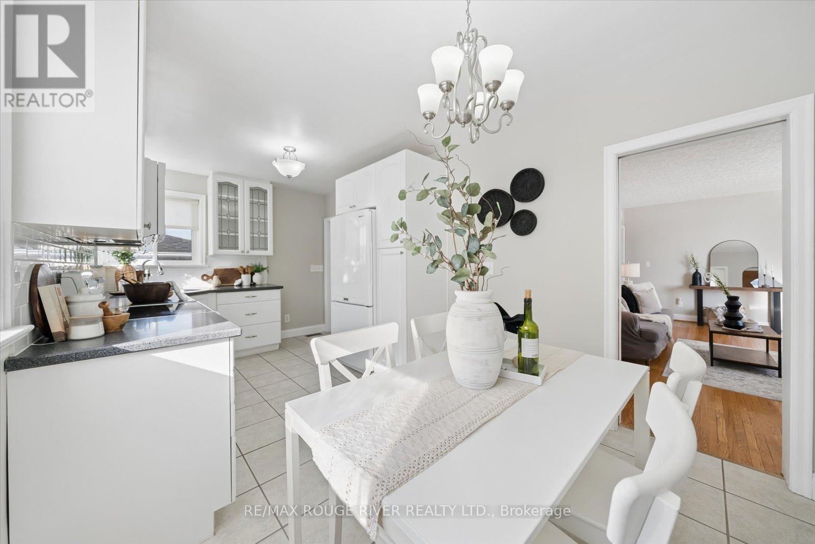 112 Wellington Avenue W, Oshawa, Ontario  L1H 3X9 - Photo 8 - E12914302