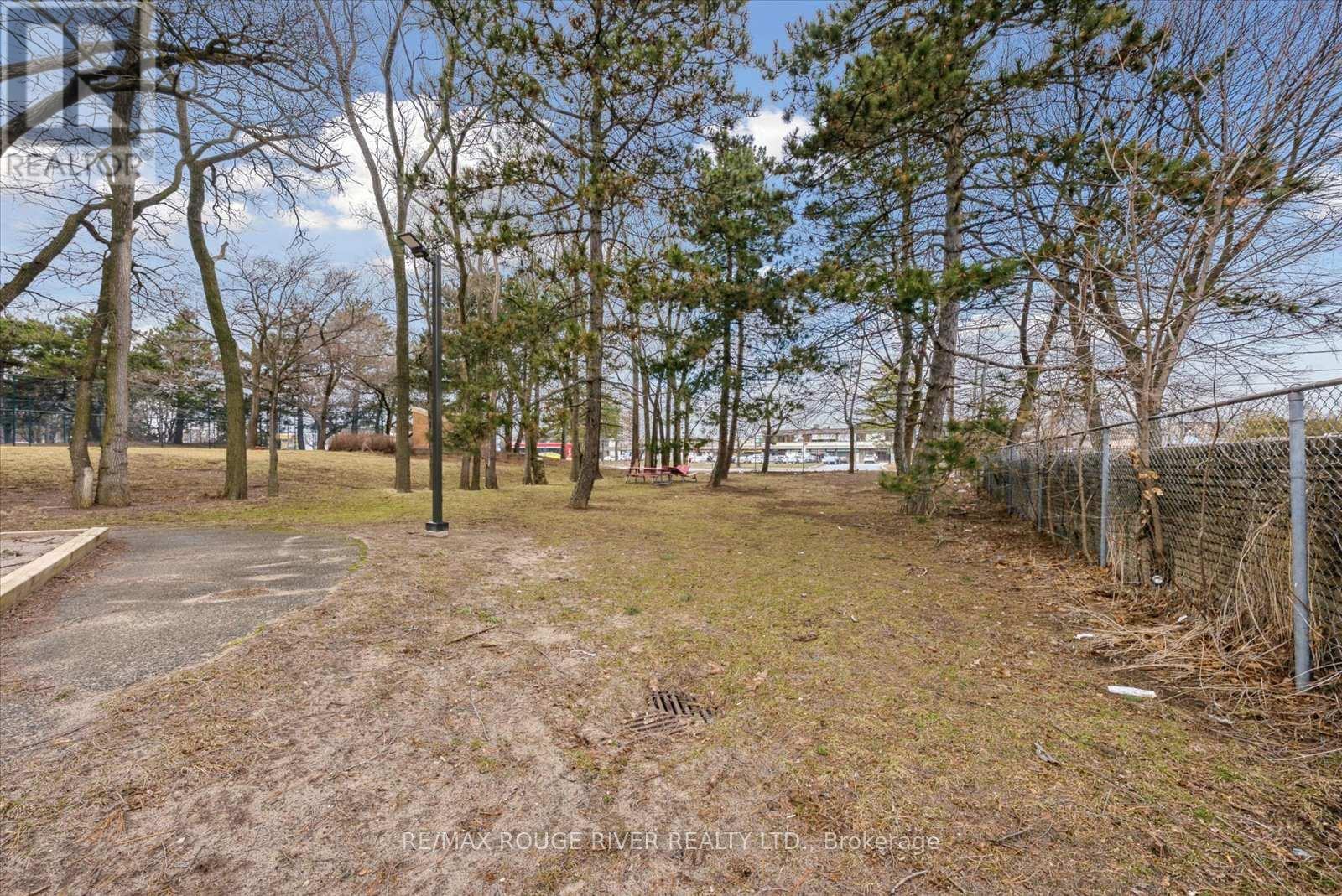 907 - 90 Ling Road, Toronto, Ontario  M1E 4Y3 - Photo 35 - E12914304