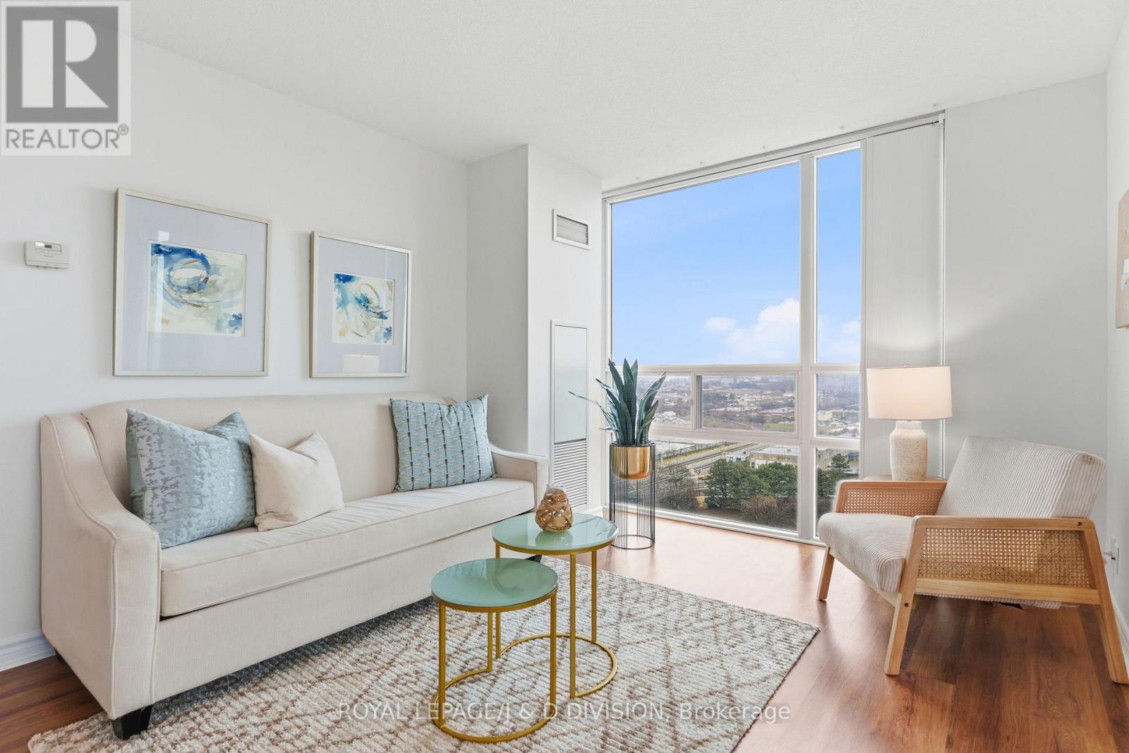 1610 - 68 Grangeway Avenue, Toronto, Ontario  M1H 0A1 - Photo 2 - E12914338