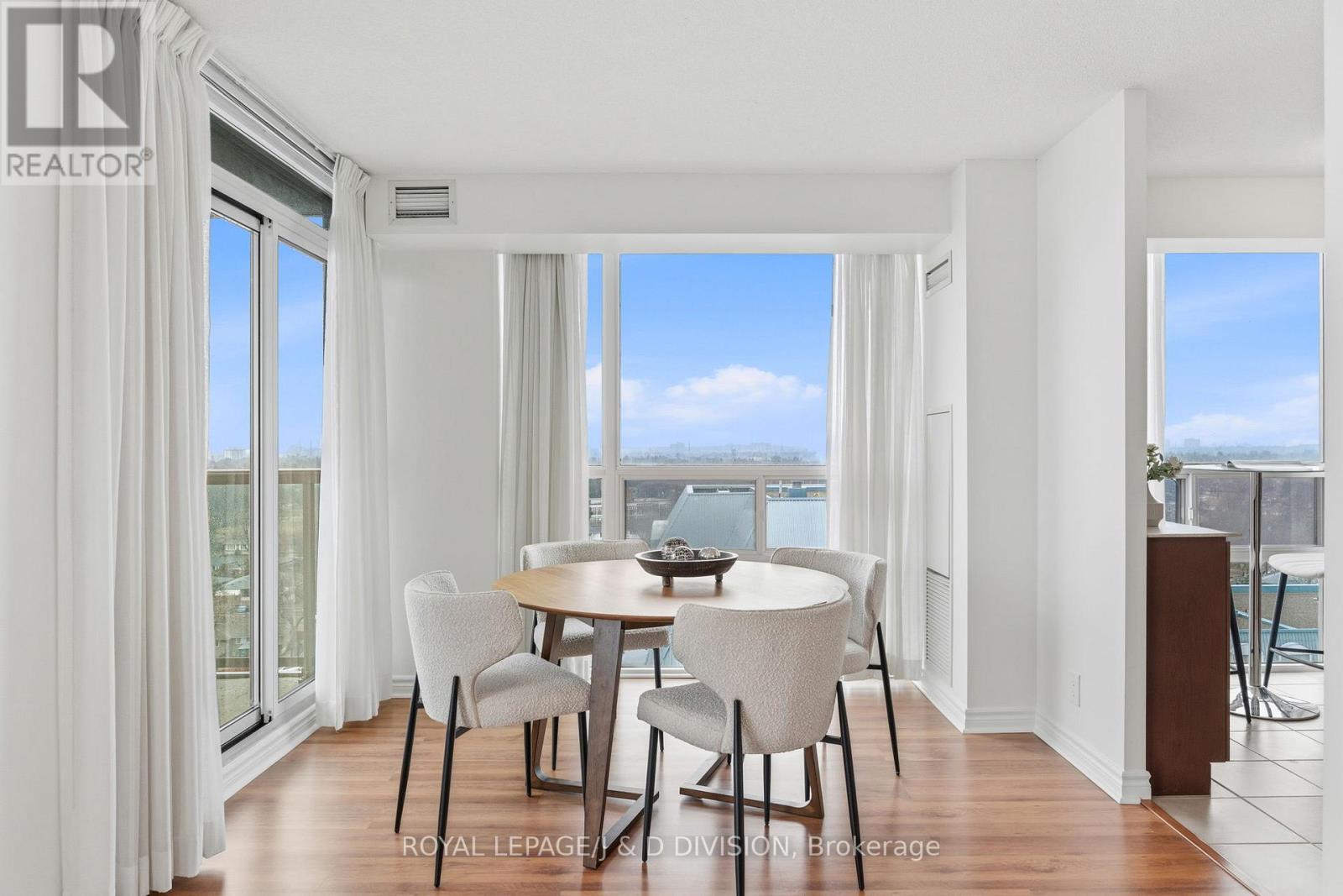 1610 - 68 Grangeway Avenue, Toronto, Ontario  M1H 0A1 - Photo 4 - E12914338