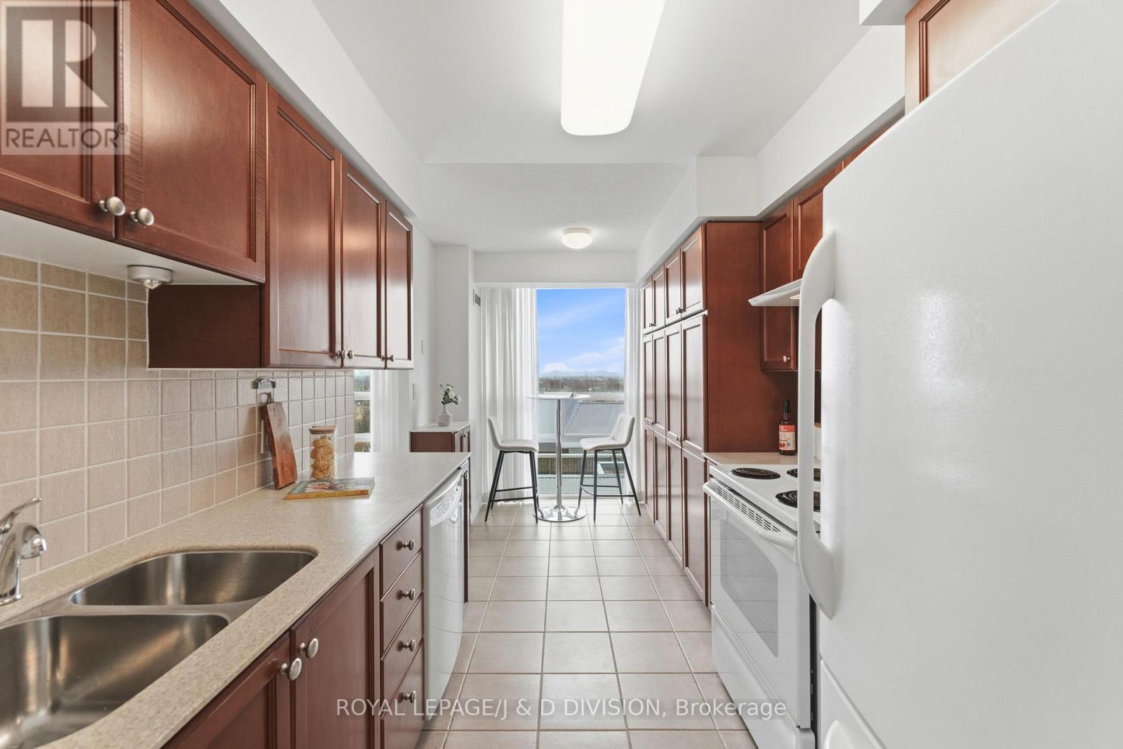 1610 - 68 Grangeway Avenue, Toronto, Ontario  M1H 0A1 - Photo 6 - E12914338