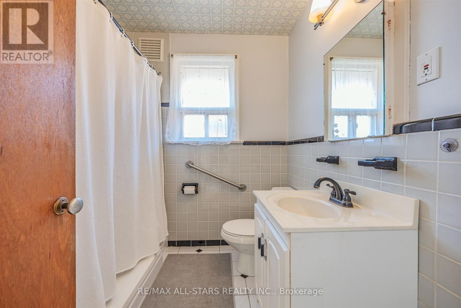 50 Southampton Drive, Toronto, Ontario  M1K 4V7 - Photo 23 - E12914378