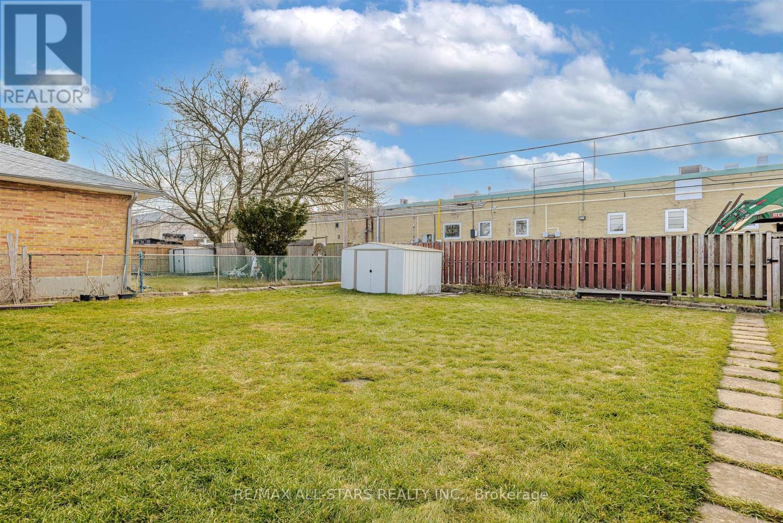 50 Southampton Drive, Toronto, Ontario  M1K 4V7 - Photo 33 - E12914378