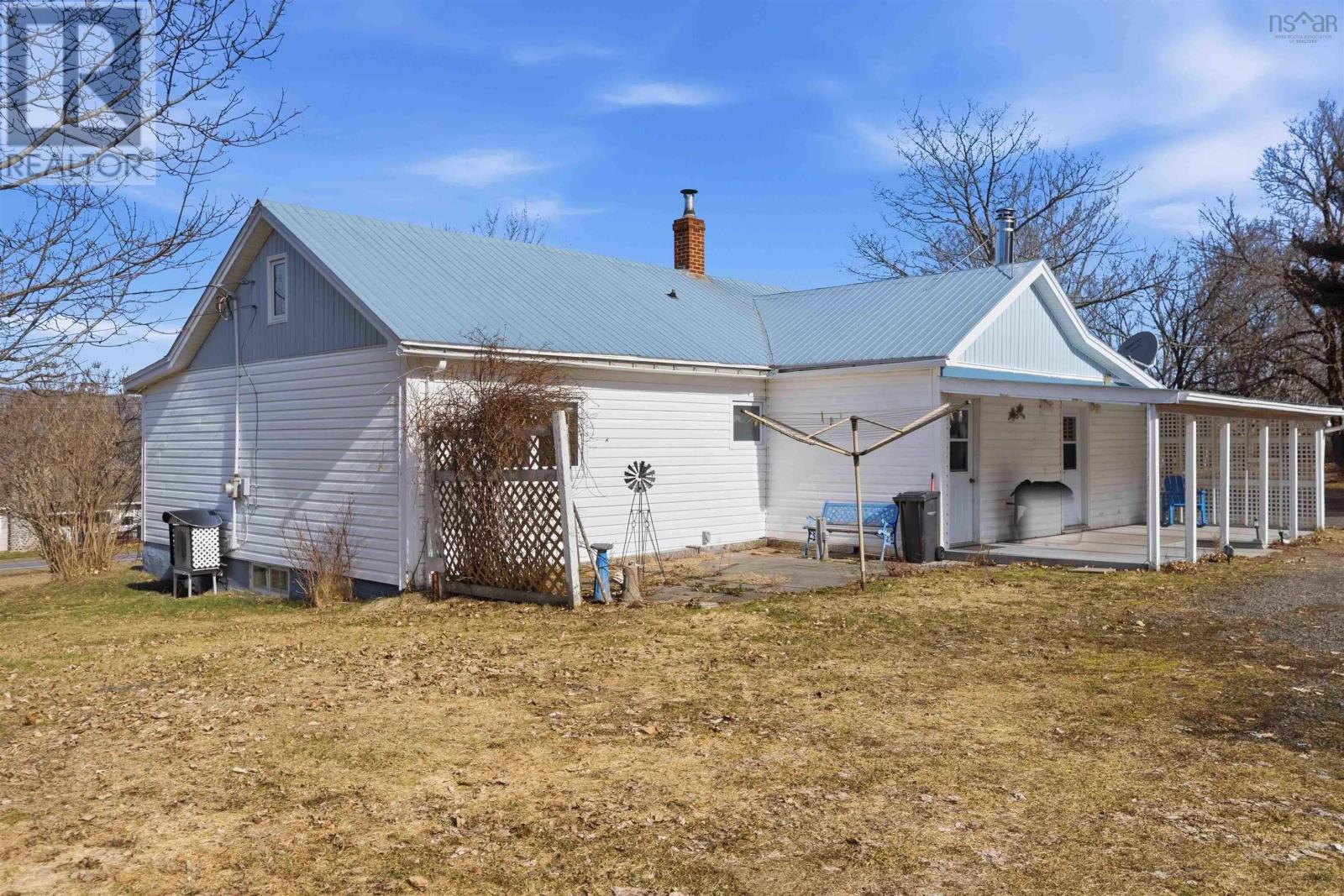 272 Highway 201, Moschelle, Nova Scotia  B0S 1A0 - Photo 9 - 202605150