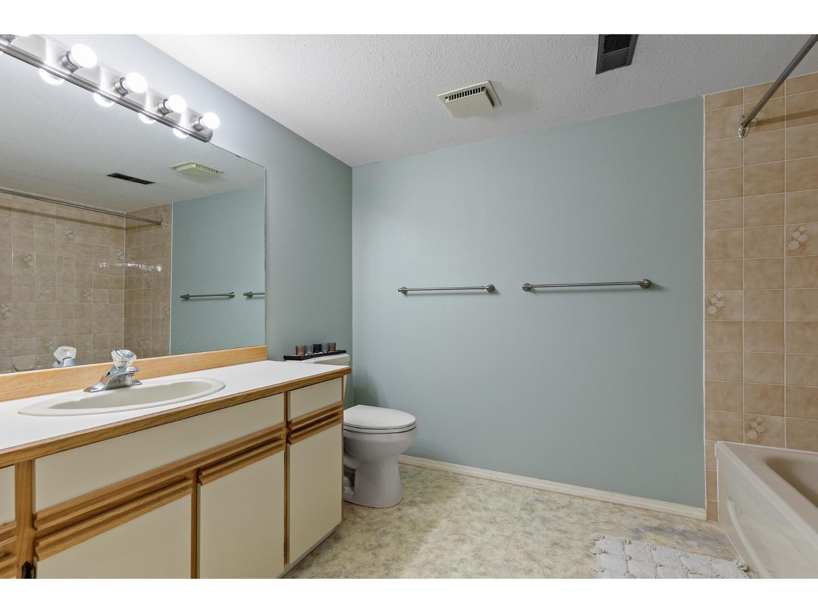 19 3054 Trafalgar Street, Abbotsford, British Columbia  V2S 7X6 - Photo 32 - R3102356