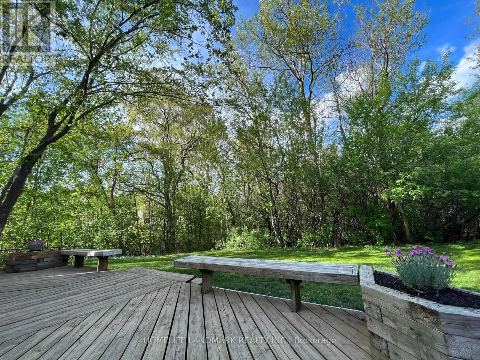 16 Willis Drive, Aurora, Ontario  L4G 5N8 - Photo 47 - N12914126