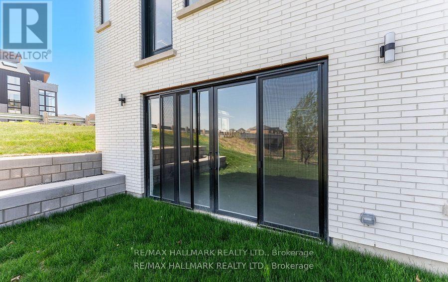 88 Cosford Street, Aurora, Ontario  L4G 0G6 - Photo 40 - N12914148