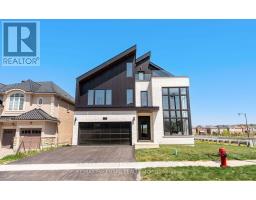 88 COSFORD STREET, Aurora, Ontario