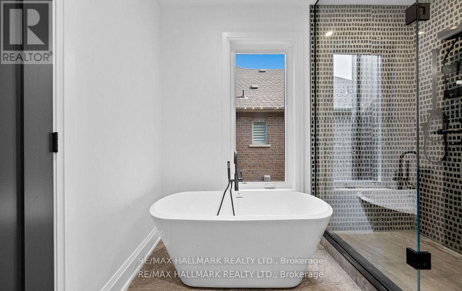 119 Pointon Street, Aurora, Ontario  L4G 0G6 - Photo 28 - N12914154