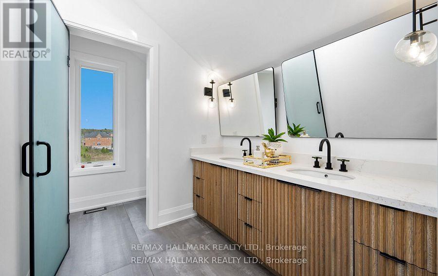 119 Pointon Street, Aurora, Ontario  L4G 0G6 - Photo 38 - N12914154