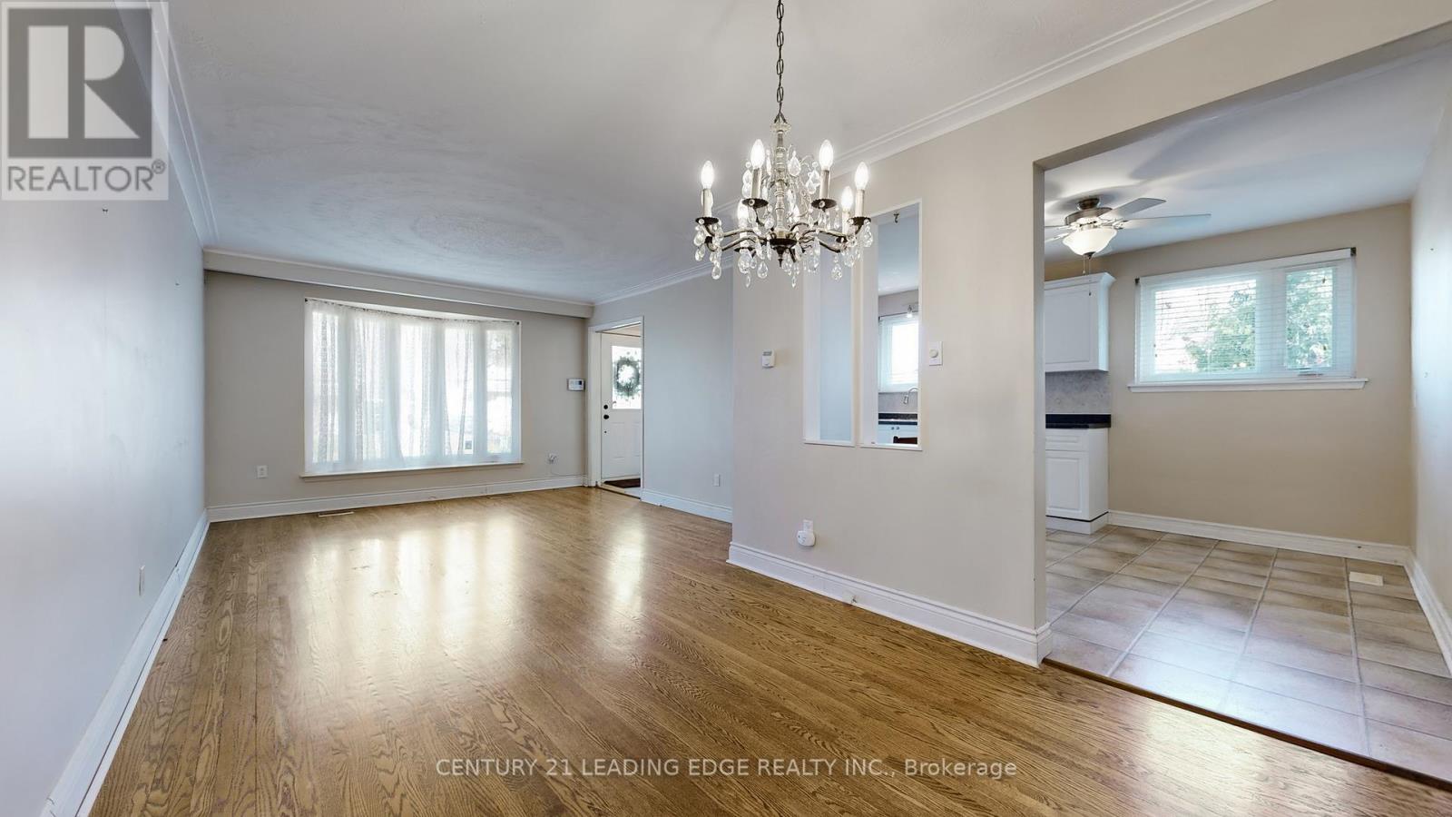 113 Sherwood Forest Drive, Markham, Ontario  L3P 1P9 - Photo 13 - N12914168