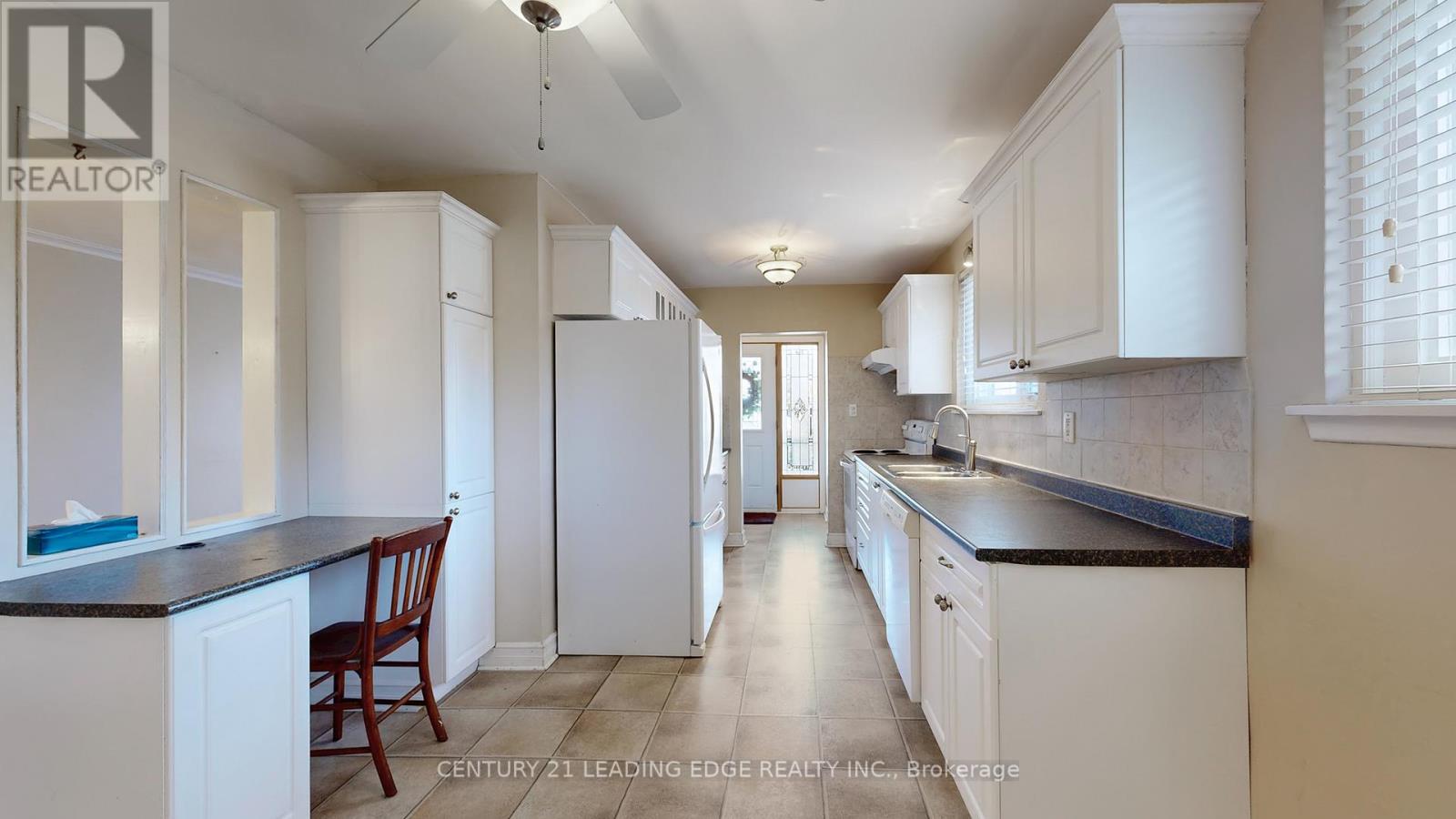 113 Sherwood Forest Drive, Markham, Ontario  L3P 1P9 - Photo 17 - N12914168