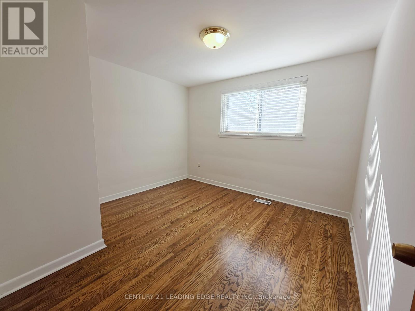 113 Sherwood Forest Drive, Markham, Ontario  L3P 1P9 - Photo 27 - N12914168