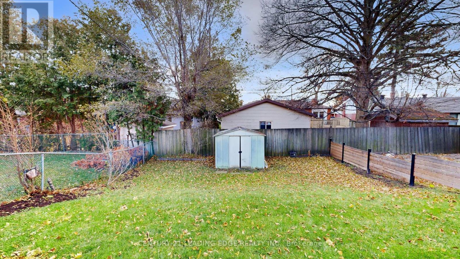 113 Sherwood Forest Drive, Markham, Ontario  L3P 1P9 - Photo 35 - N12914168