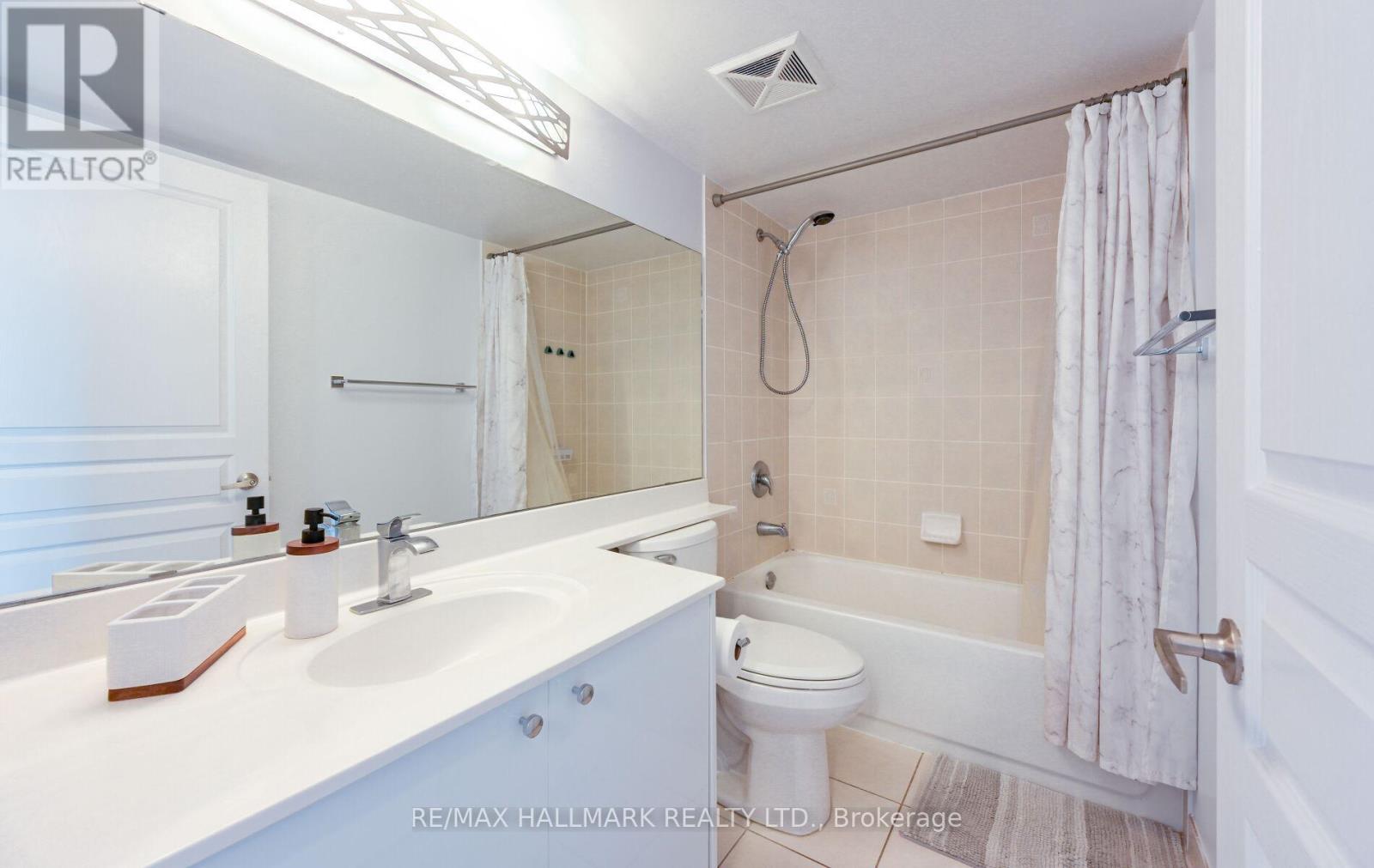 1016 - 350 Red Maple Road, Richmond Hill, Ontario  L4C 6P5 - Photo 33 - N12914196