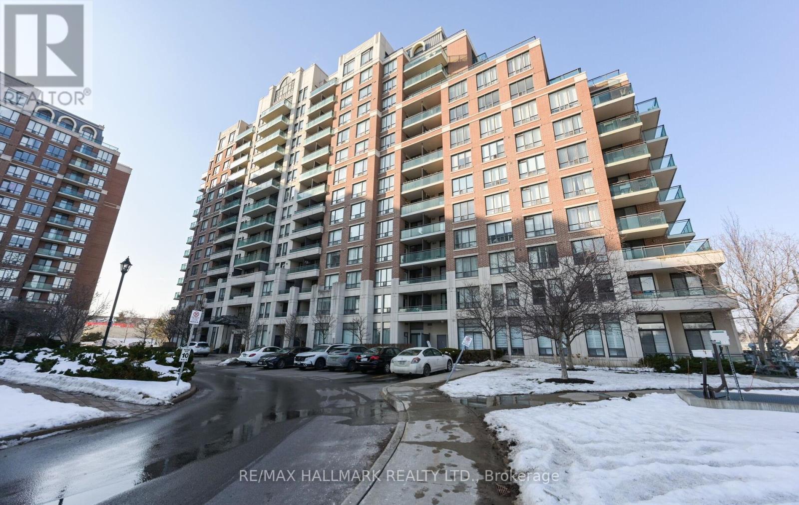 1016 - 350 Red Maple Road, Richmond Hill, Ontario  L4C 6P5 - Photo 5 - N12914196