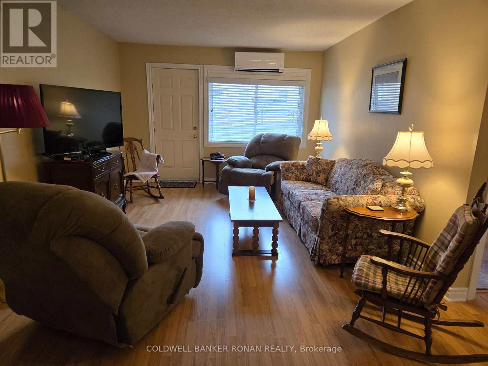 24 - 77 Mill Street, New Tecumseth (Tottenham), Ontario  L0G 1W0 - Photo 5 - N12914268