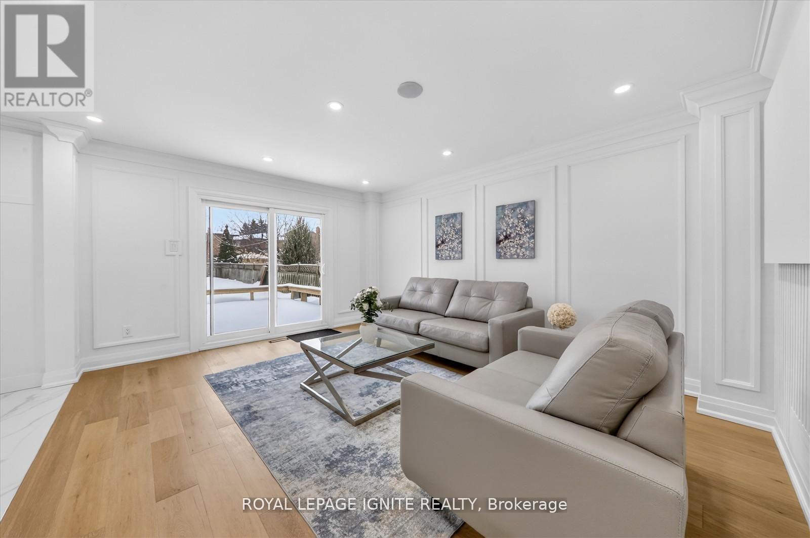 167 Mathewson Street, Vaughan, Ontario  L6A 1B8 - Photo 14 - N12914280