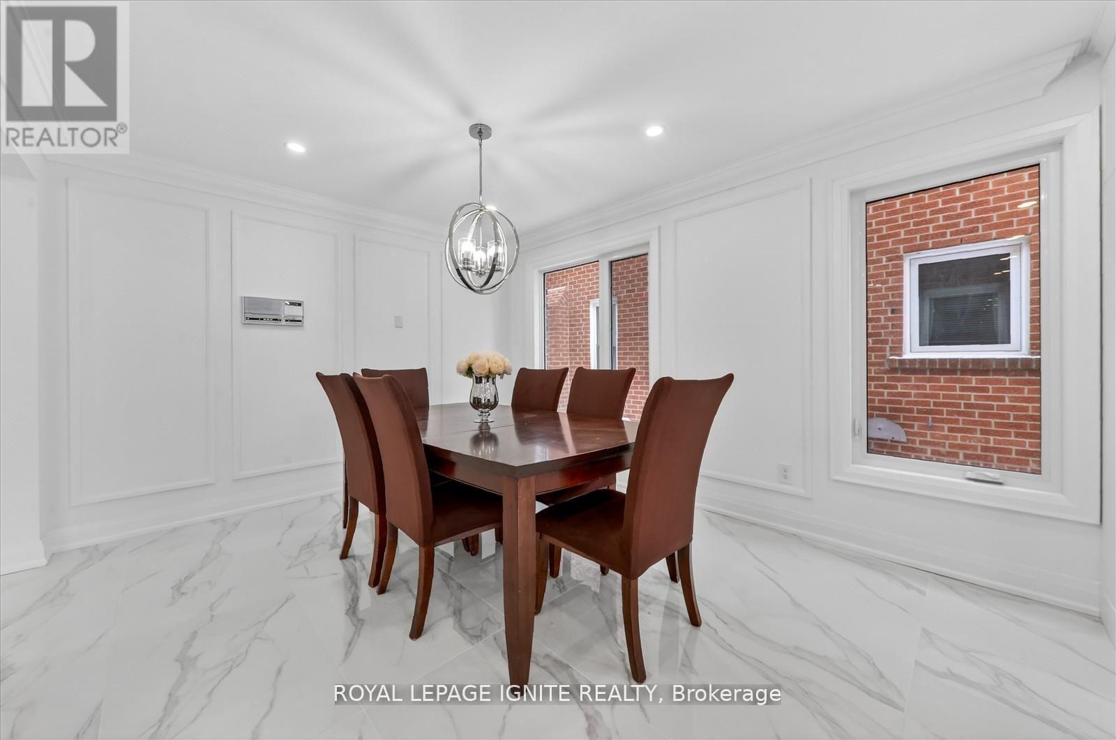 167 Mathewson Street, Vaughan, Ontario  L6A 1B8 - Photo 17 - N12914280