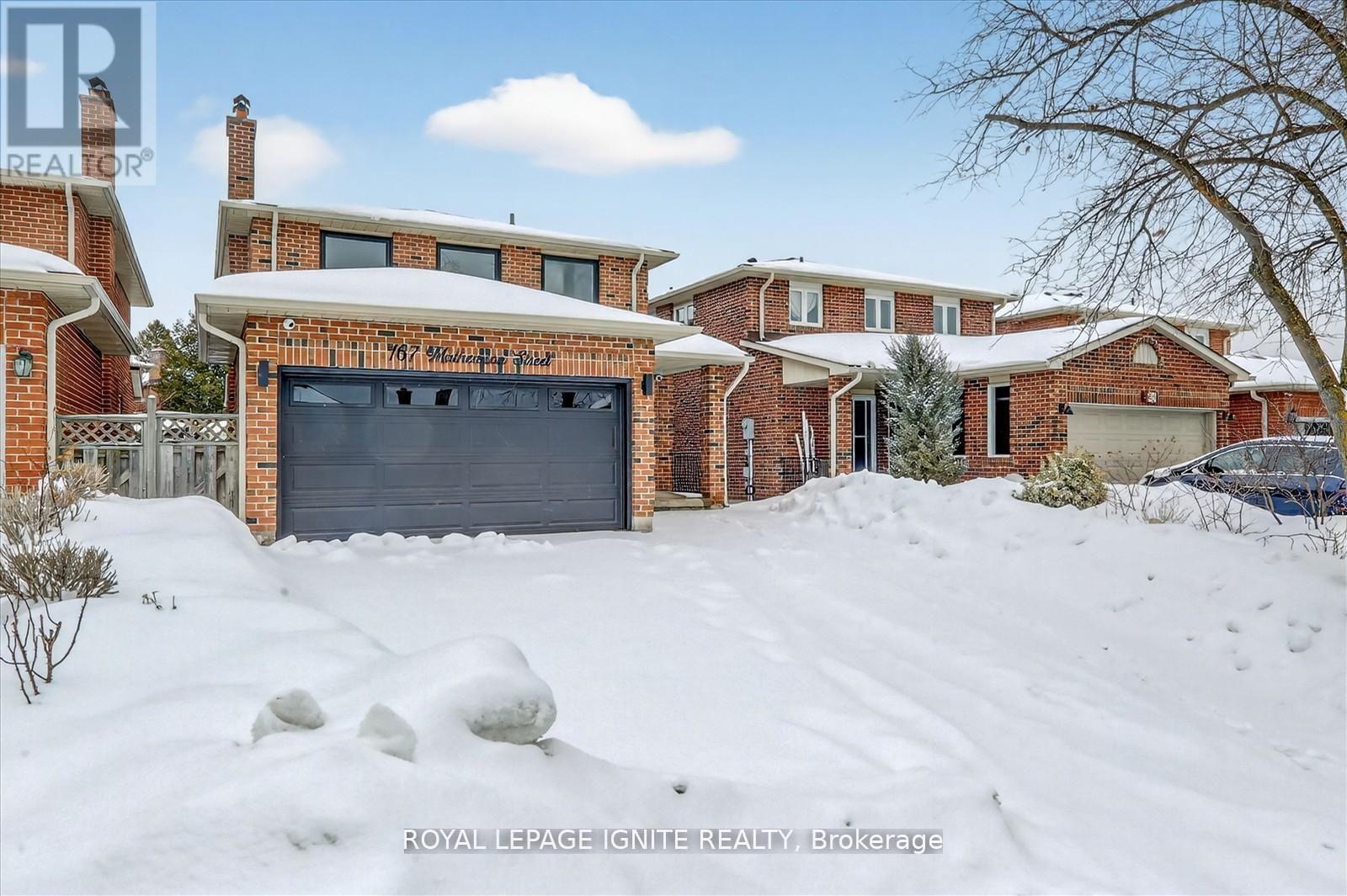 167 Mathewson Street, Vaughan, Ontario  L6A 1B8 - Photo 2 - N12914280